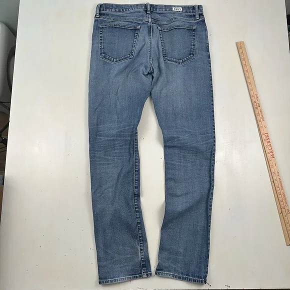 Uniqlo Kaihara Japanese Selvedge Jeans Mens 34x34 Slim Straight Light Wash Blue - Picture 3 of 12